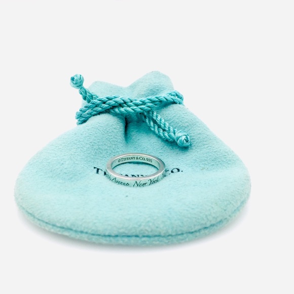 Tiffany & Co. Narrow Notes Band - Picture 4 of 6